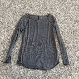 Athleta long sleeve Women’s - Soft!